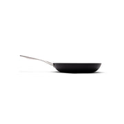 The Buccaneer Cast Iron Skillet - 24 + 28 cm / 9" + 11"