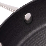The Buccaneer Cast Iron Skillet - 24 + 28 cm / 9" + 11"